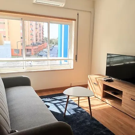 New Sunny House! Your * Lisboa